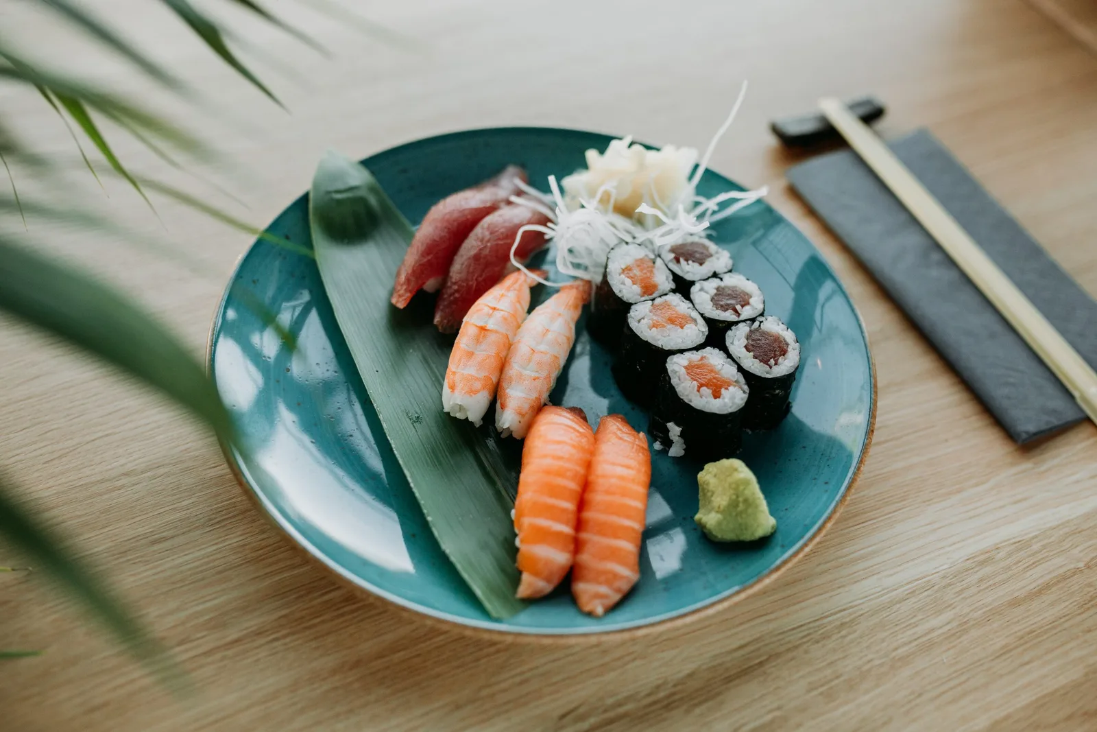 Accord mets-vin : quel vin déguster avec des makis ?