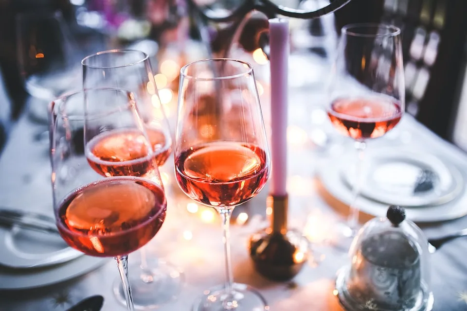 Tavel : le vin rosé qui a conquis le monde