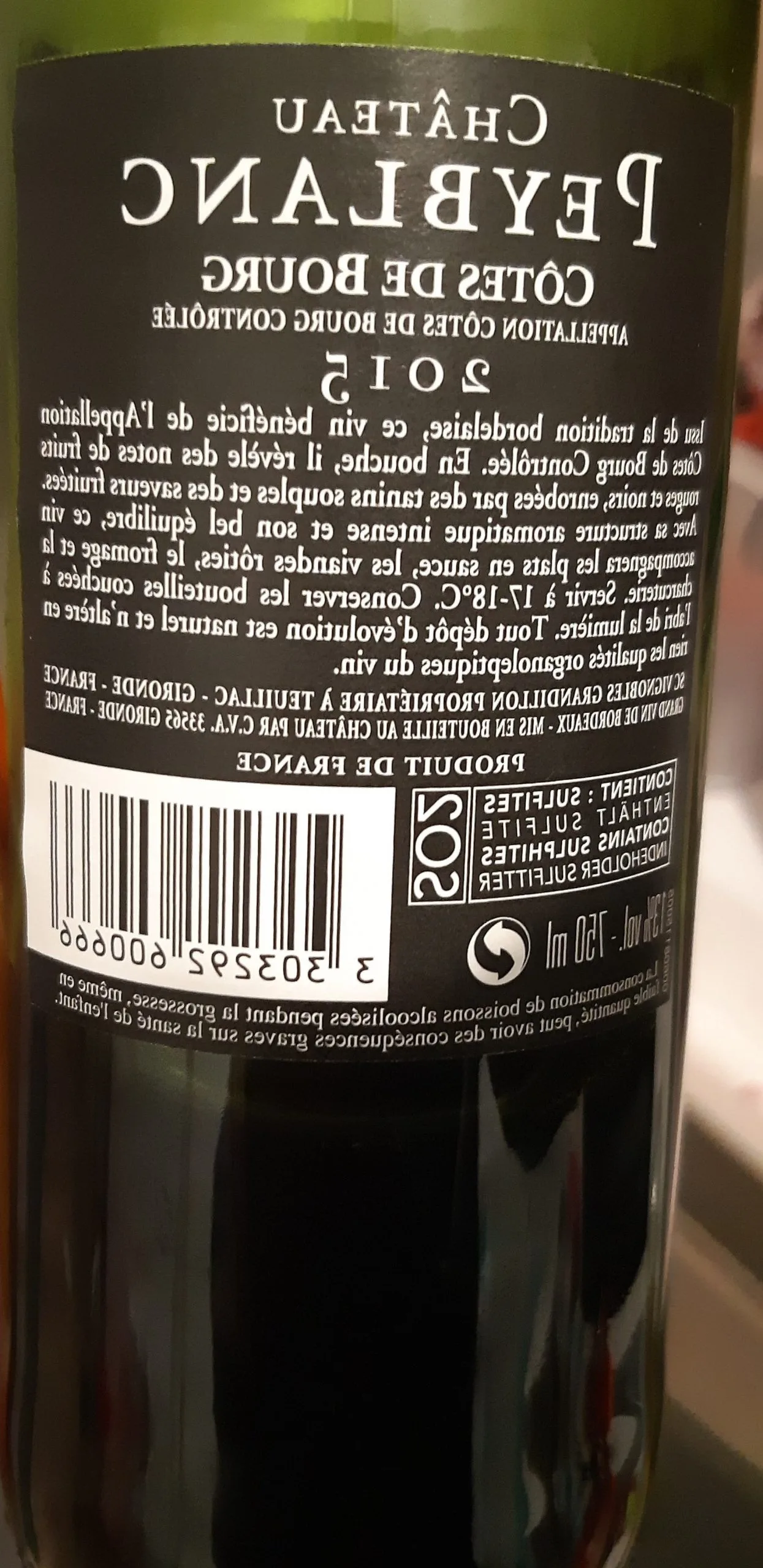 Est-ce que le vin rouge se met au frigo ?
