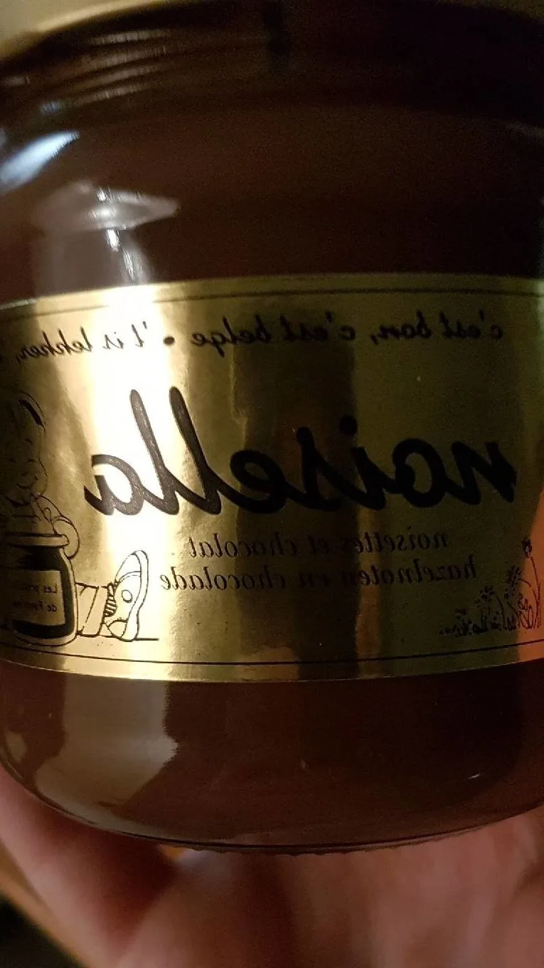 Est-ce que le champagne se met au frigo ?