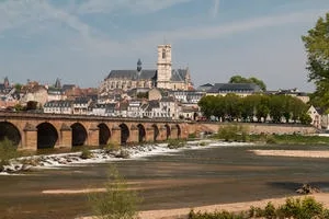 Quel vin blanc avec un plateau de fromage varie ?