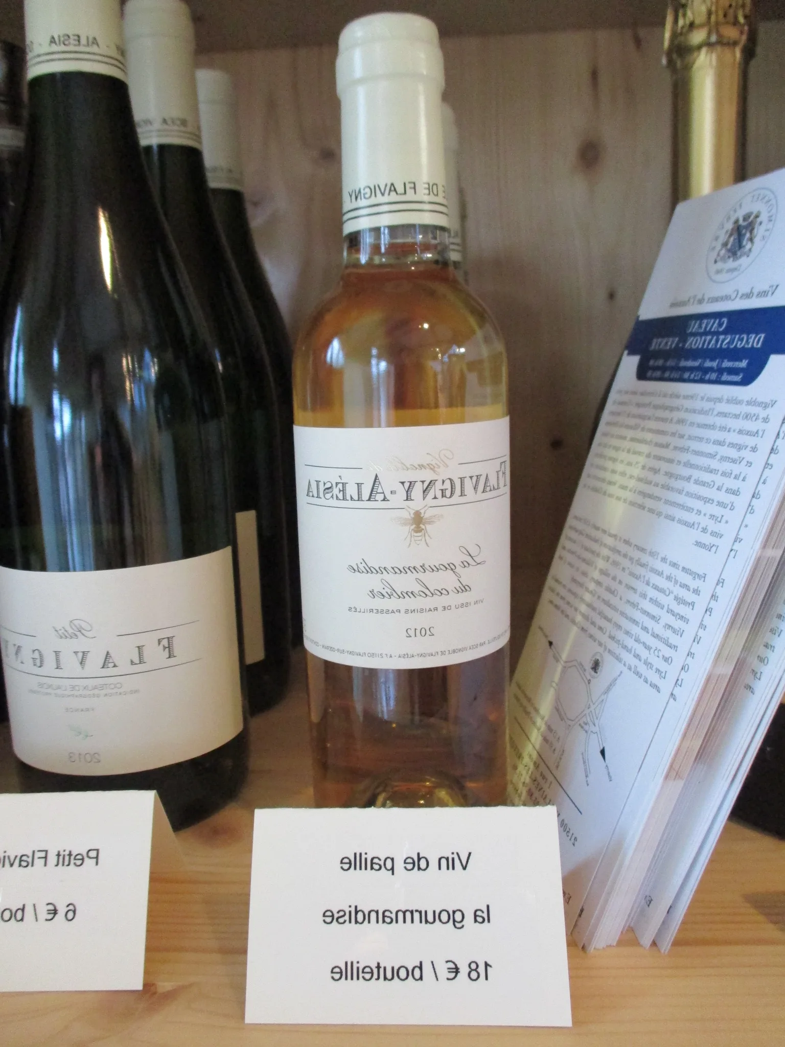 Quelle est la différence entre vinicole et viticole ?