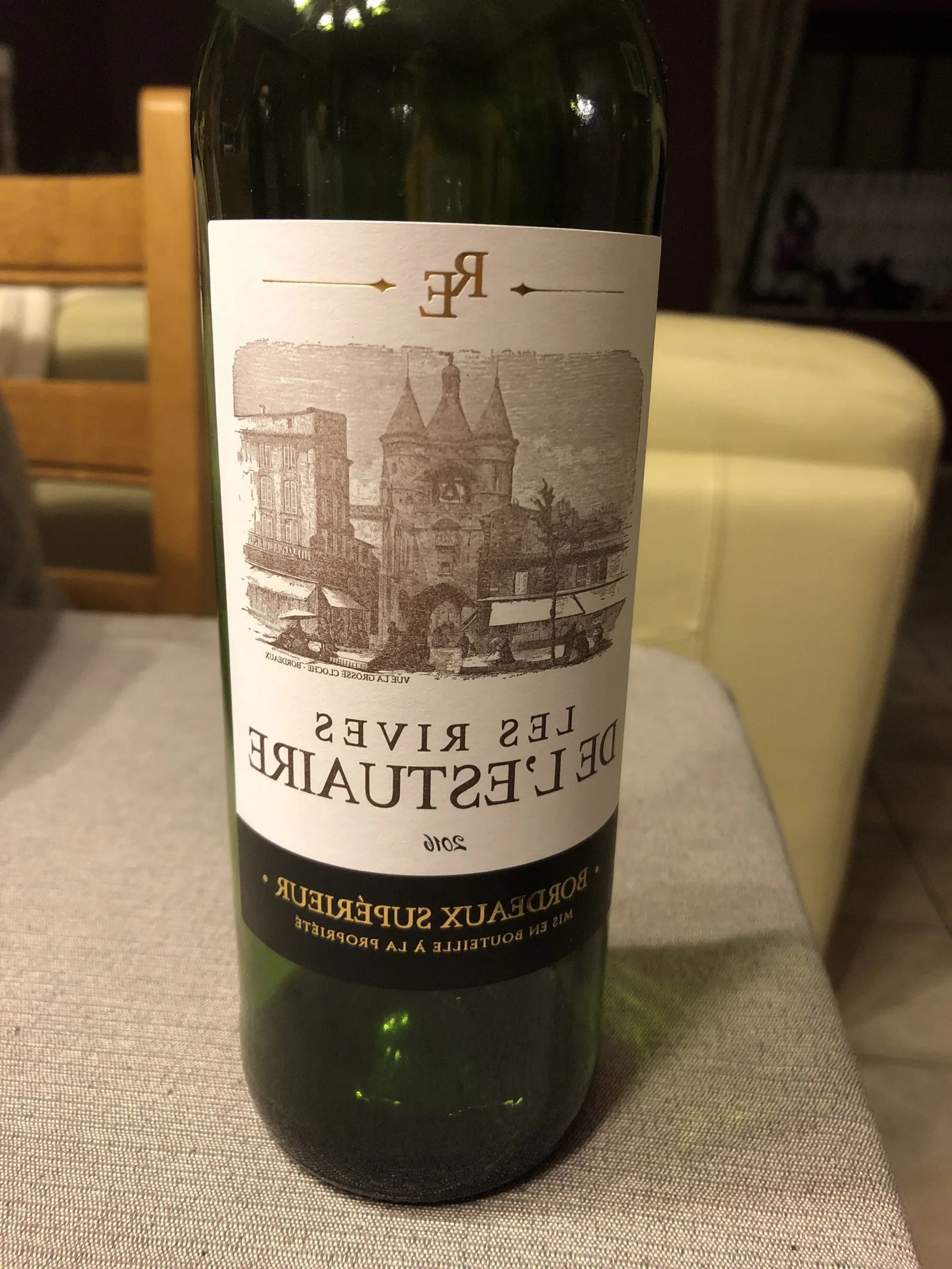 Quelle est la plus vieille bouteille de vin ?