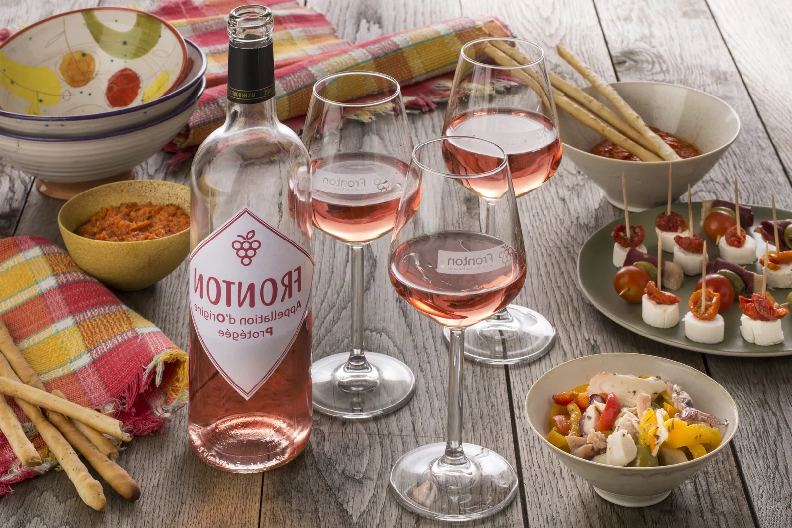 Qui a inventé le vin rosé ?