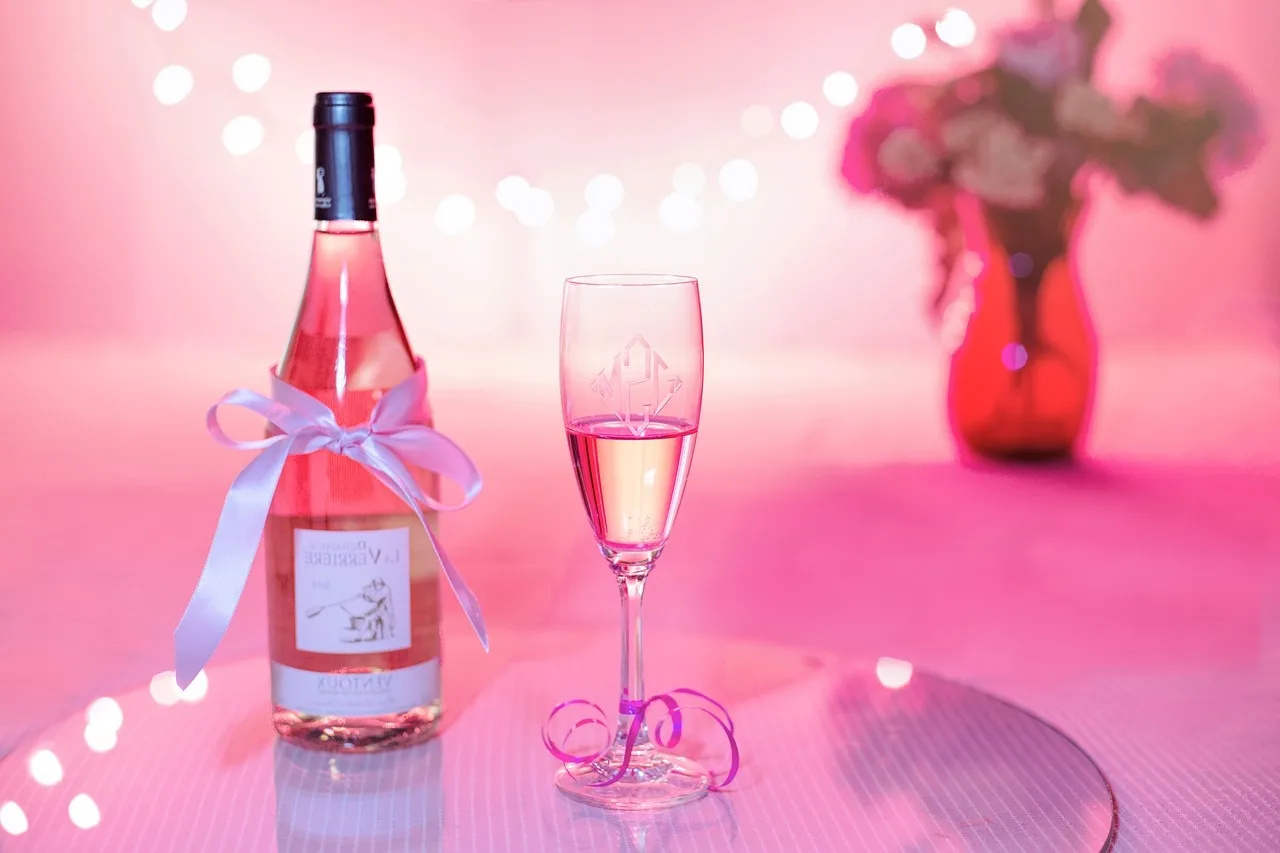 Pourquoi le vin est rouge ou blanc ?