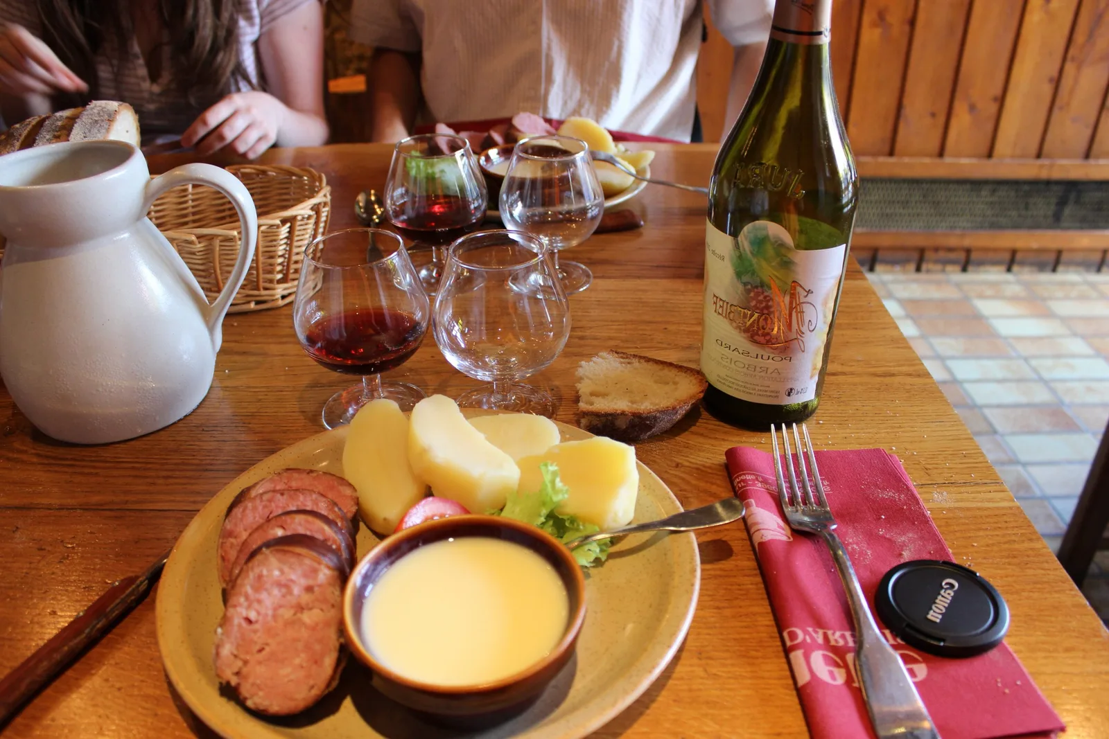 Quel plat avec du vin d’Arbois ?