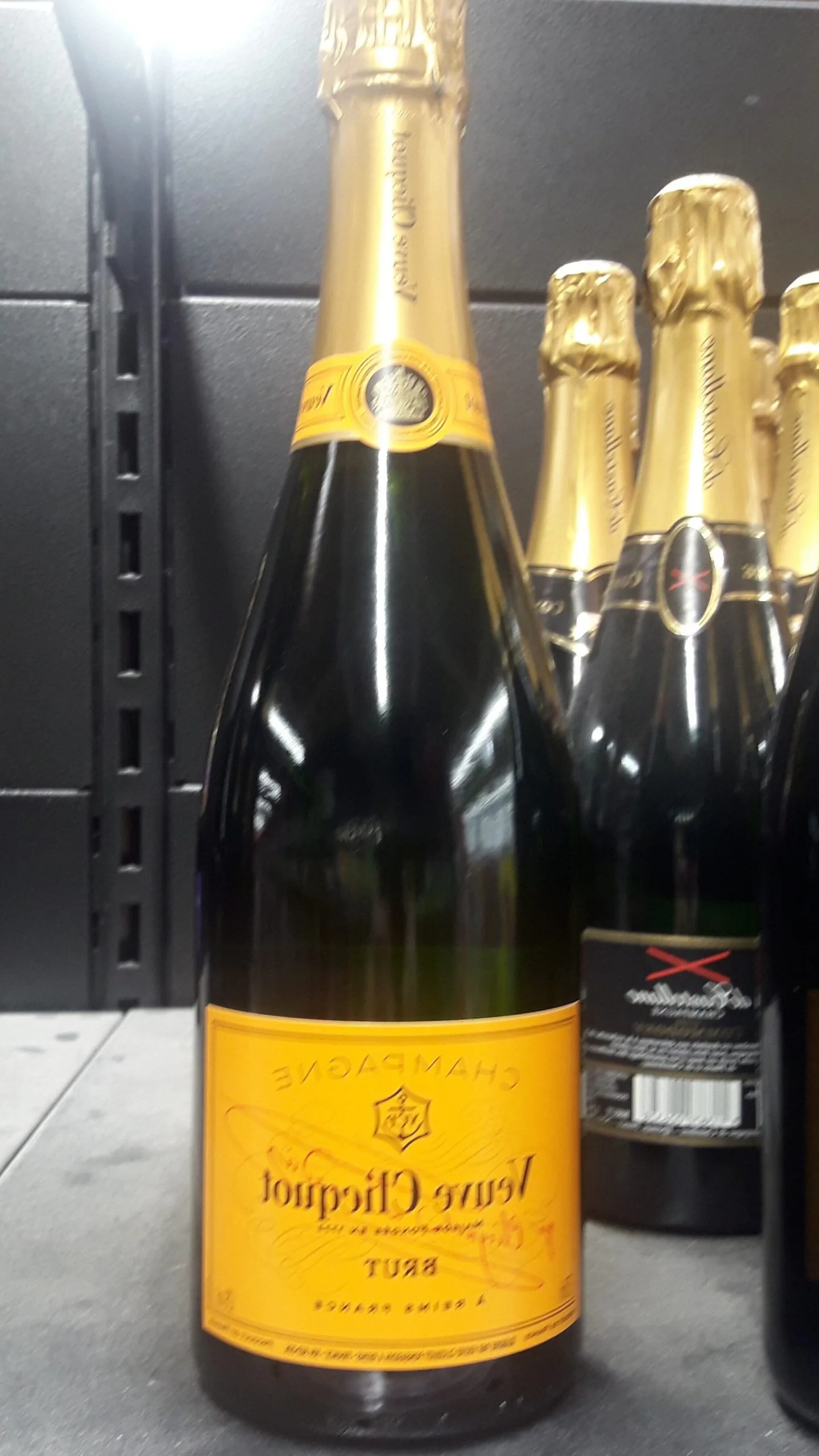Comment connaître lannée d’un champagne ?